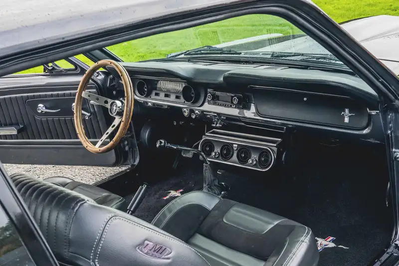 1965 Ford Mustang 347 V8 Restomod-Sold