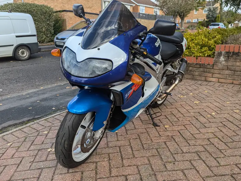 1998 Suzuki TL1000R 996cc-Sold