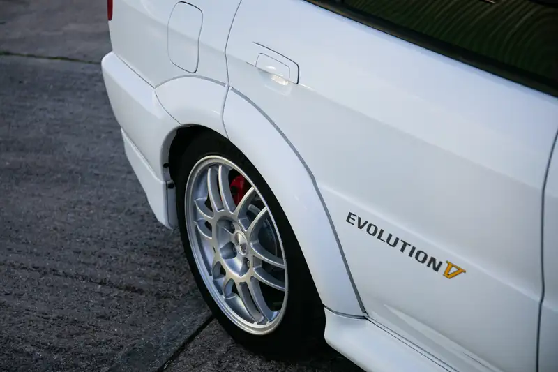 1998 Mitsubishi Lancer Evo V GSR-Sold