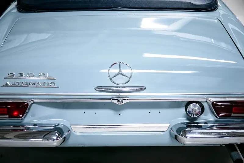 1966 Mercedes-Benz 230SL Pagoda-Sold
