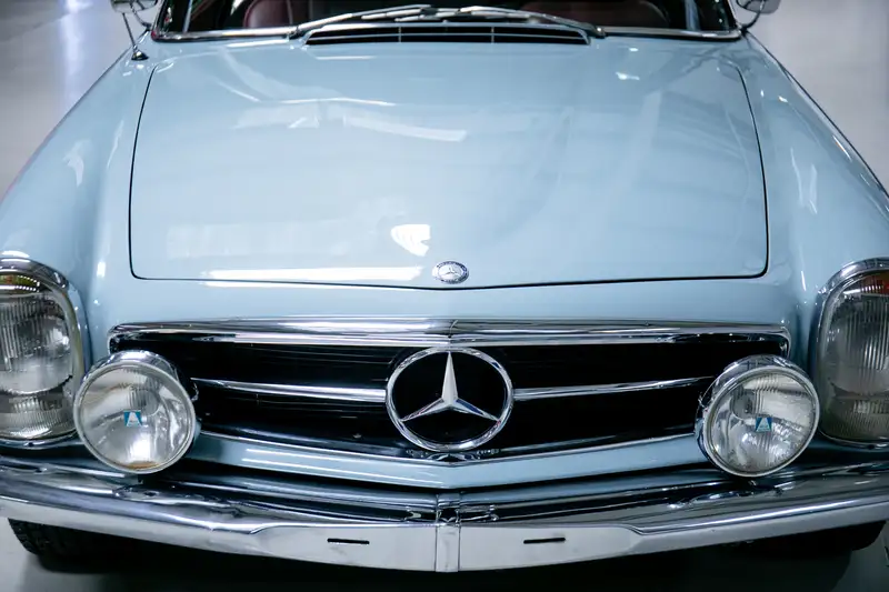 1966 Mercedes-Benz 230SL Pagoda-Sold