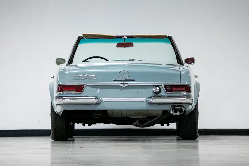 1966 Mercedes-Benz 230SL Pagoda-Sold