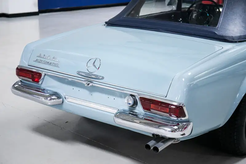 1966 Mercedes-Benz 230SL Pagoda-Sold