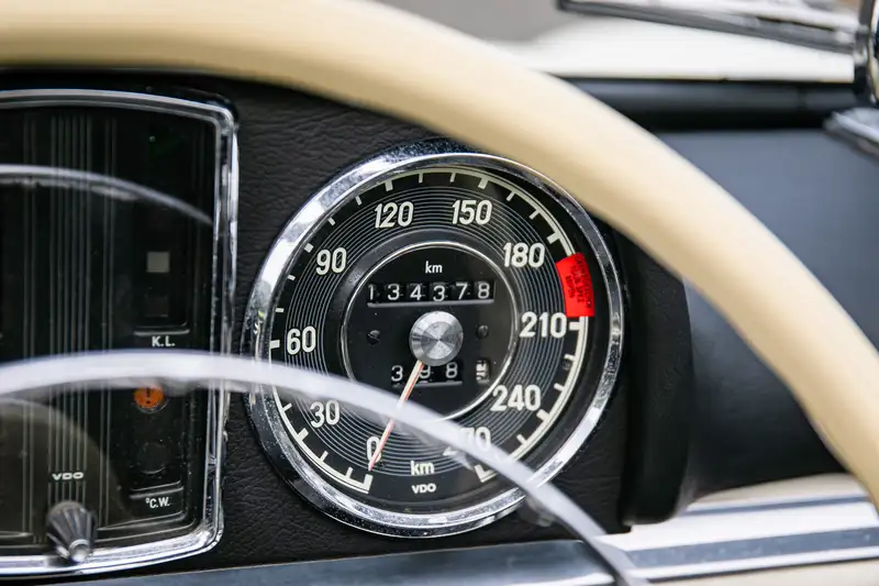 1999 Mercedes-Benz 300SL Roadster Recreation-Sold
