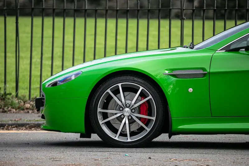 2010 Aston Martin V8 Vantage - 560km from New-For Sale