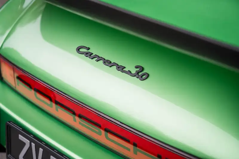 1975 Porsche 911 3.0 Carrera Coupé-Sold