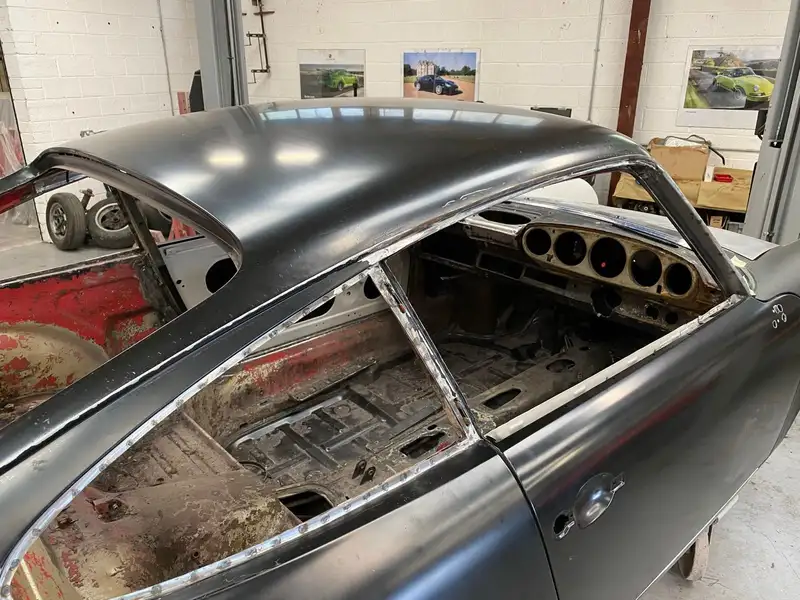 1975 Porsche 911 3.0 Carrera Coupé-Sold