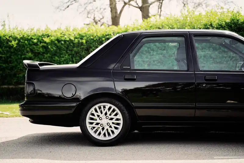 1990 Ford Sierra Sapphire RS Cosworth 4x4-Sold
