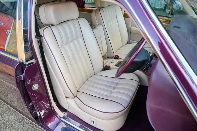 1995 Rolls-Royce Flying Spur-Sold