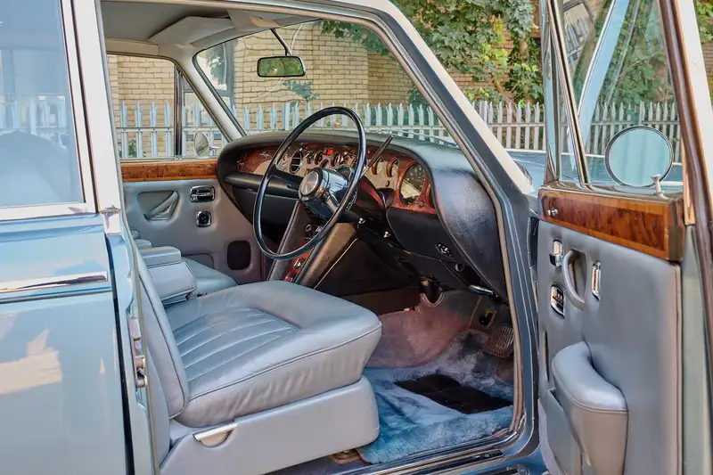 1975 Rolls-Royce Shadow-Sold