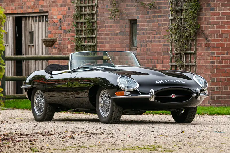 1967 Jaguar E-Type Series I½ 4.2-Litre Roadster-For Sale