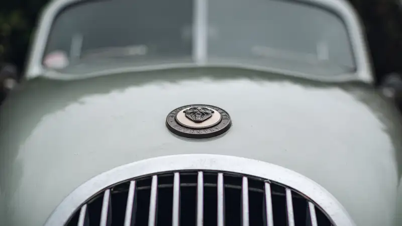 1952 Jaguar XK120 FHC-Sold