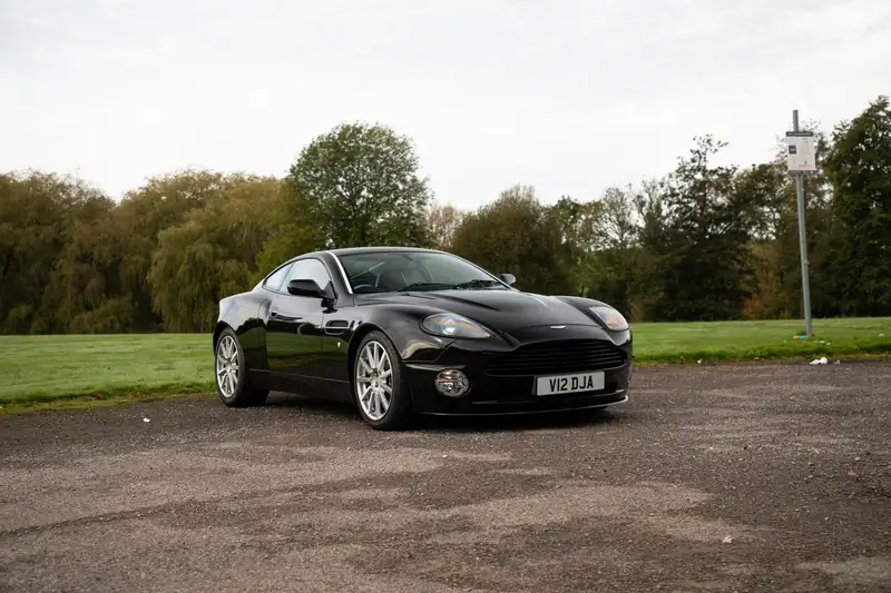 2005 Aston Martin Vanquish S-Sold