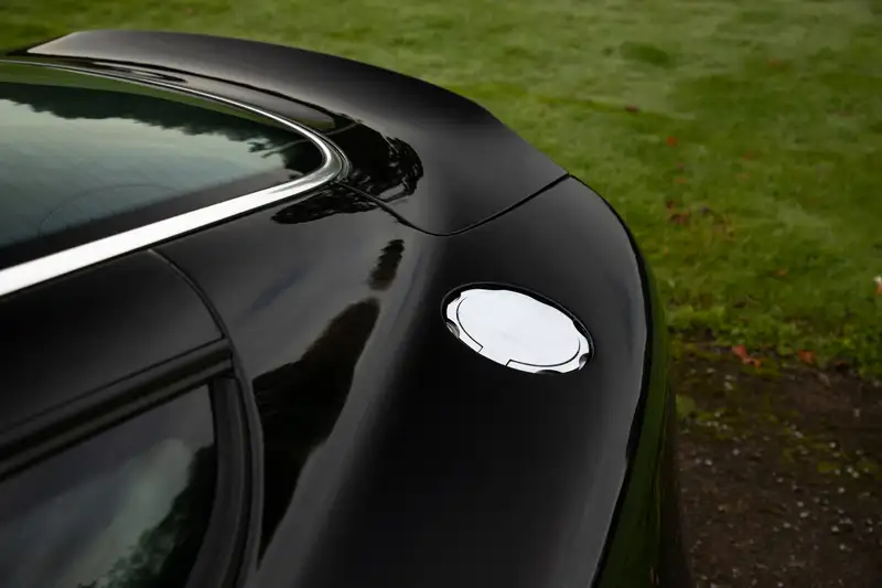 2005 Aston Martin Vanquish S-Sold