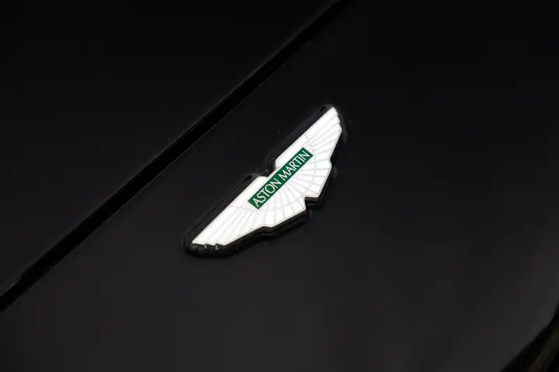 2005 Aston Martin Vanquish S-Sold
