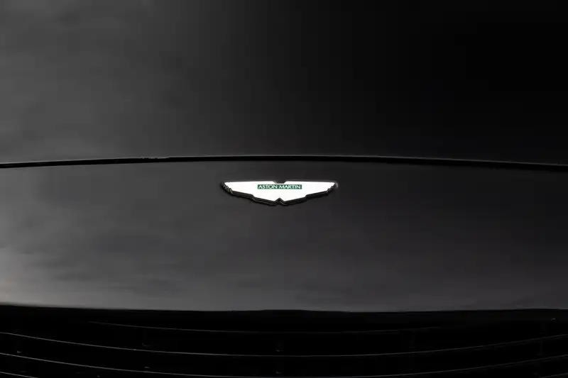 2005 Aston Martin Vanquish S-Sold