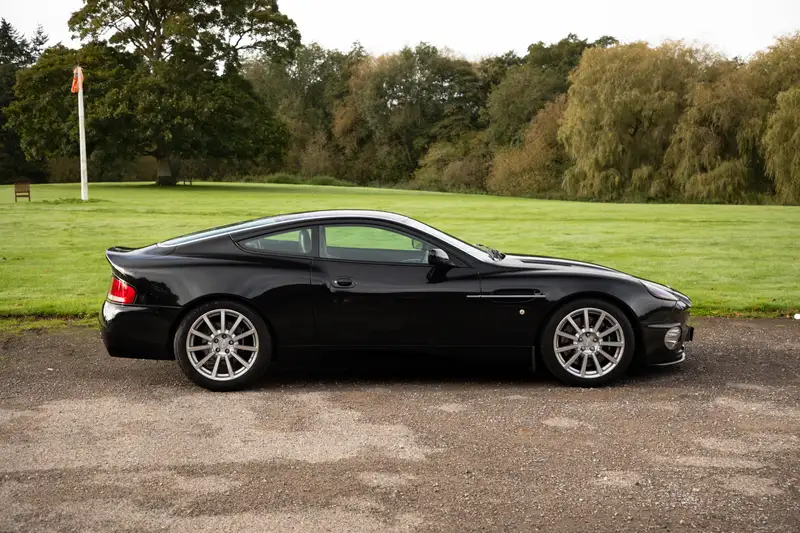 2005 Aston Martin Vanquish S-Sold