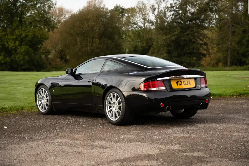2005 Aston Martin Vanquish S-Sold