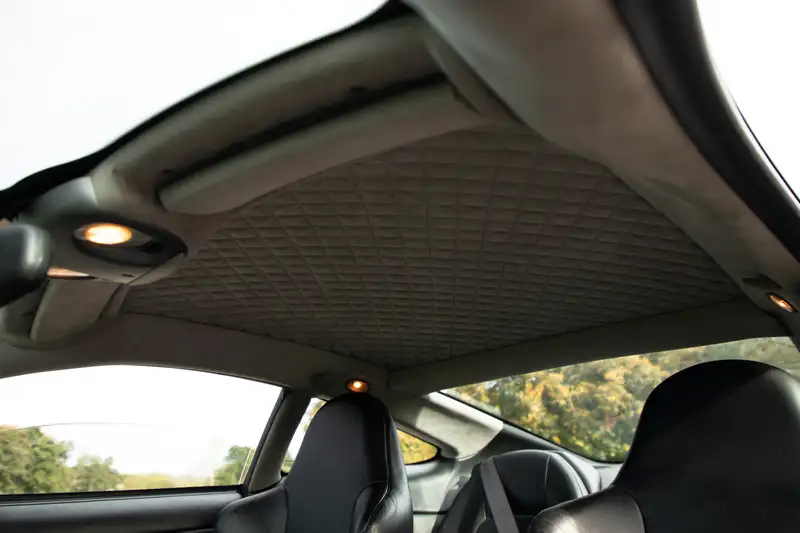 2005 Aston Martin Vanquish S-Sold