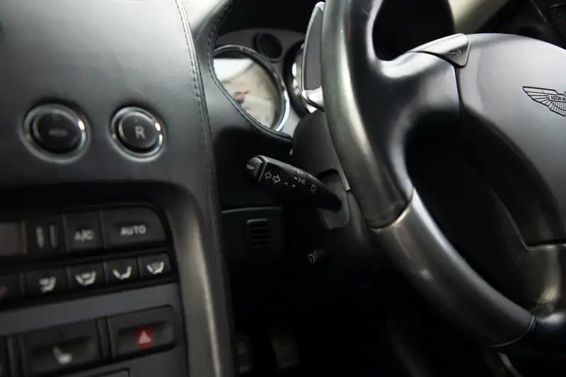 2005 Aston Martin Vanquish S-Sold