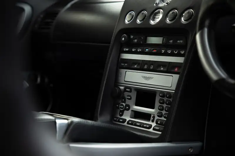 2005 Aston Martin Vanquish S-Sold