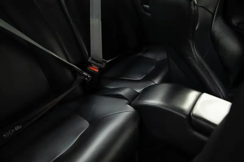 2005 Aston Martin Vanquish S-Sold