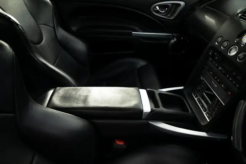 2005 Aston Martin Vanquish S-Sold