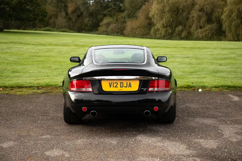 2005 Aston Martin Vanquish S-Sold