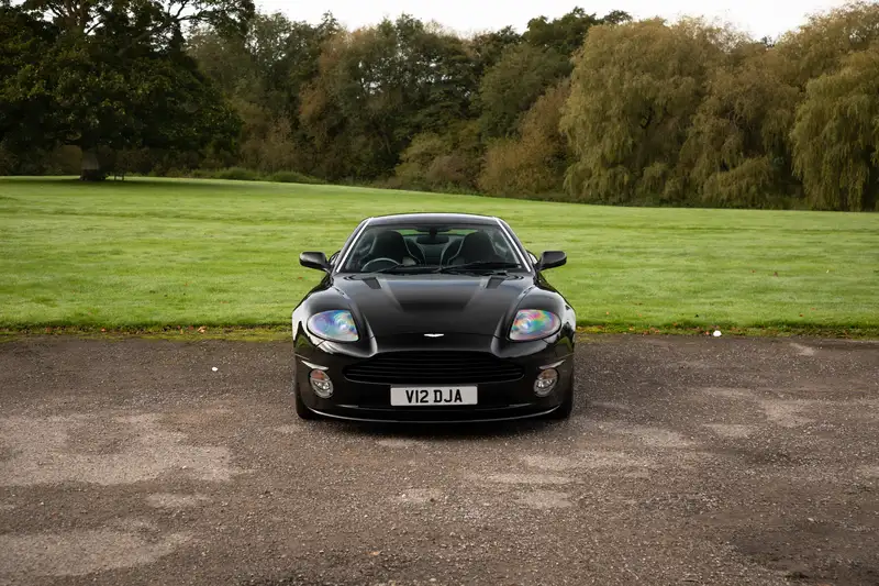 2005 Aston Martin Vanquish S-Sold