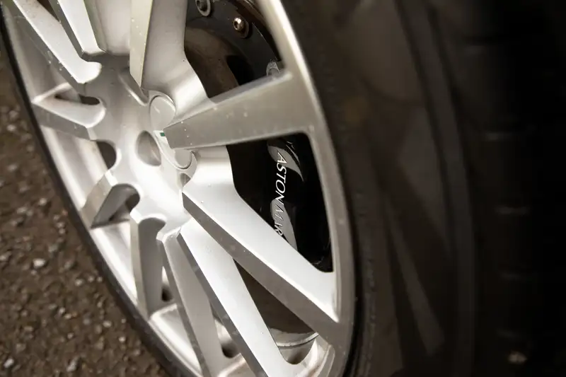 2005 Aston Martin Vanquish S-Sold