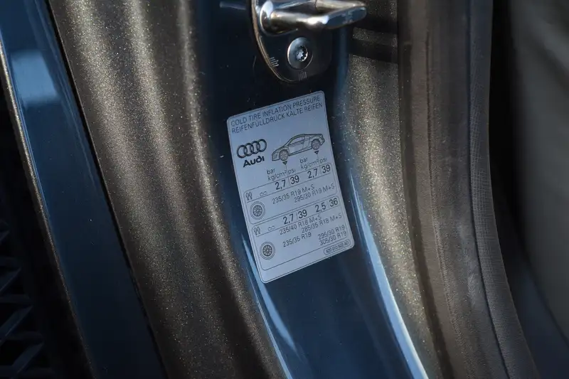 2007 Audi R8 V10 Coupe - Manual-For Sale