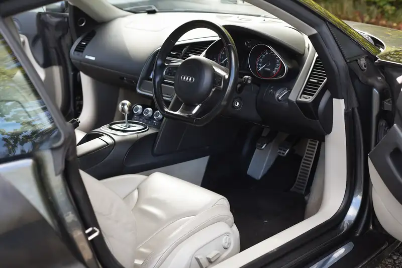 2007 Audi R8 V10 Coupe - Manual-For Sale