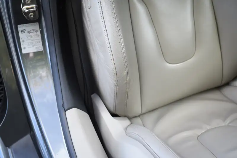 2007 Audi R8 V10 Coupe - Manual-For Sale