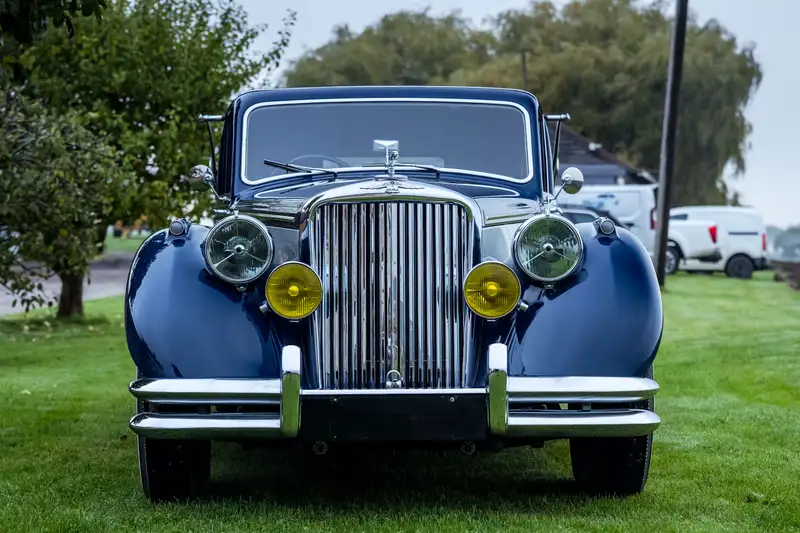 1950 Jaguar Mk V Drophead Coupé-Sold