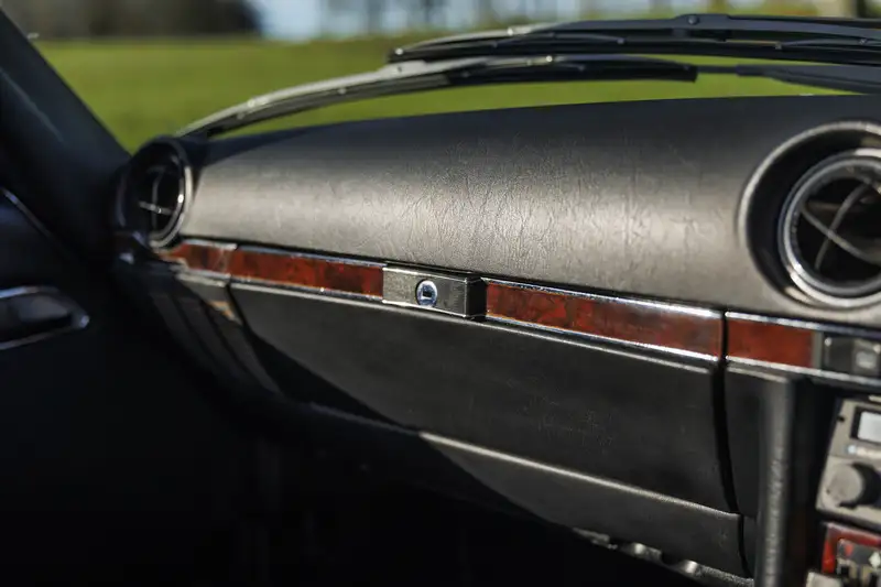 1986 Mercedes-Benz SL500 (R107) with just 13,000 miles-Sold