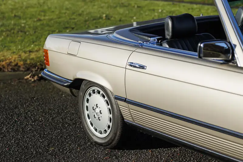 1986 Mercedes-Benz SL500 (R107) with just 13,000 miles-Sold