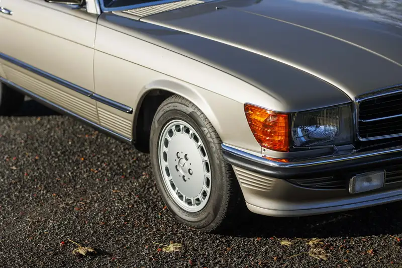 1986 Mercedes-Benz SL500 (R107) with just 13,000 miles-Sold