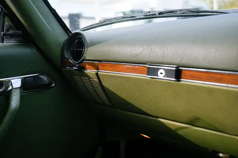 1982 Mercedes-Benz 280SL (R107)-For Sale