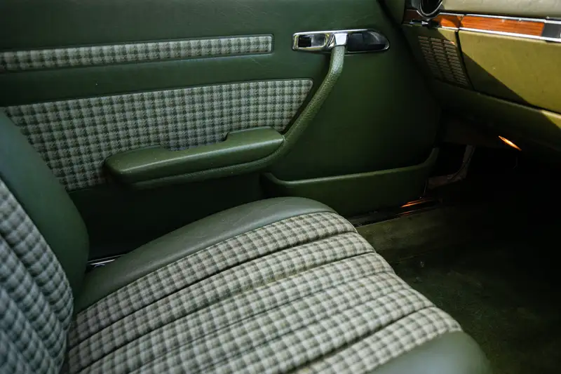 1982 Mercedes-Benz 280SL (R107)-For Sale