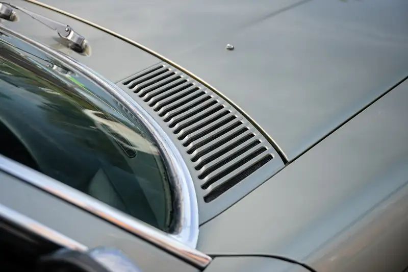 1982 Mercedes-Benz 280SL (R107)-For Sale