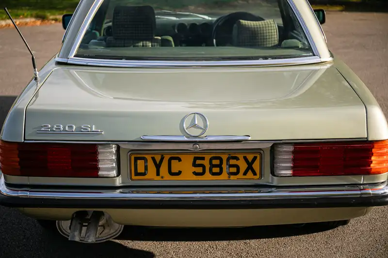 1982 Mercedes-Benz 280SL (R107)-For Sale