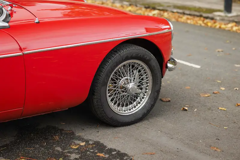 1973 MG B-Sold