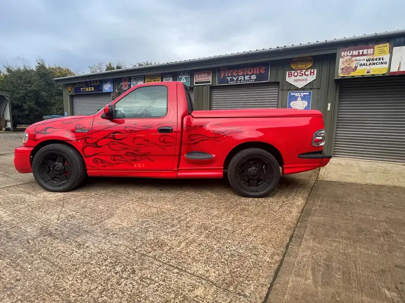 2005 Ford F150 SVT Lightning Auto -Sold