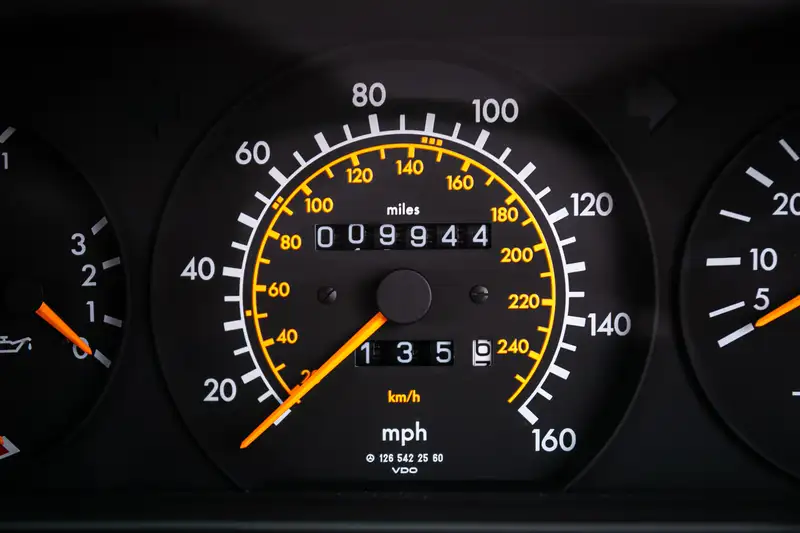 1990 Mercedes-Benz 300 SE (W126) Carat by Duchatelet -Sold