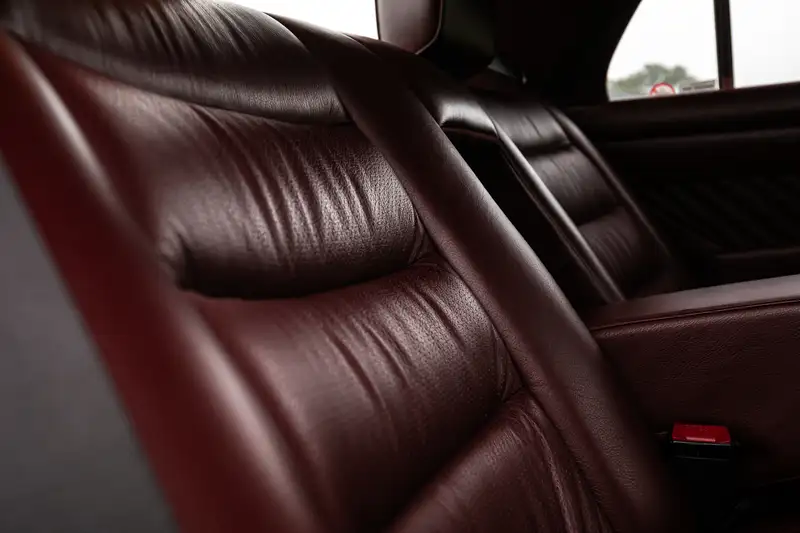 1990 Mercedes-Benz 300 SE (W126) Carat by Duchatelet -Sold
