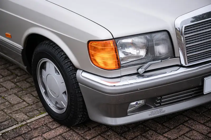 1990 Mercedes-Benz 300 SE (W126) Carat by Duchatelet -Sold