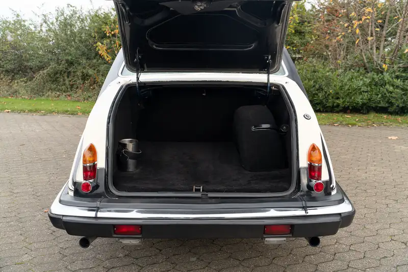 1985 Daimler DS420 Limousine-Sold