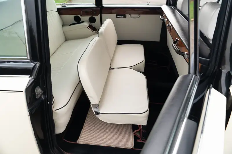 1985 Daimler DS420 Limousine-Sold