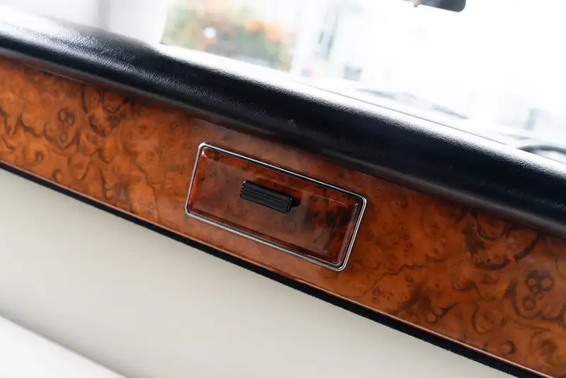 1985 Daimler DS420 Limousine-Sold