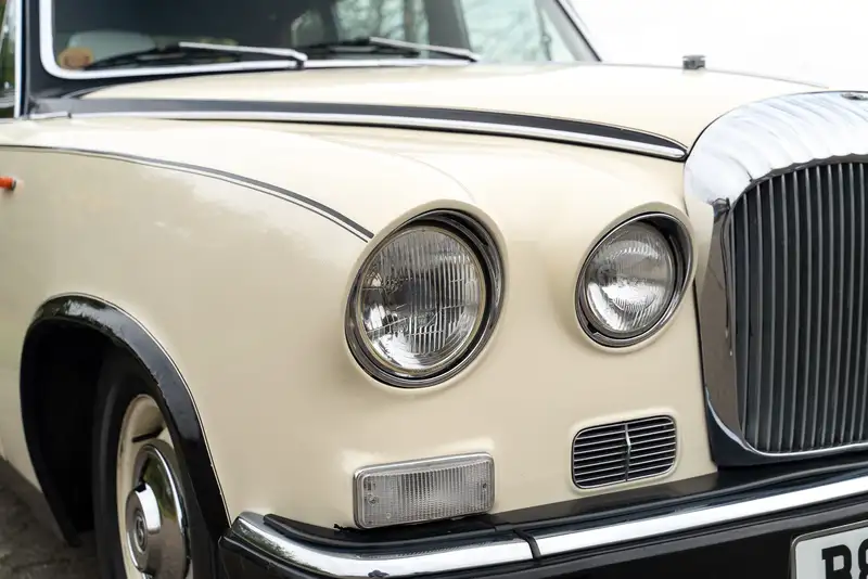 1985 Daimler DS420 Limousine-Sold
